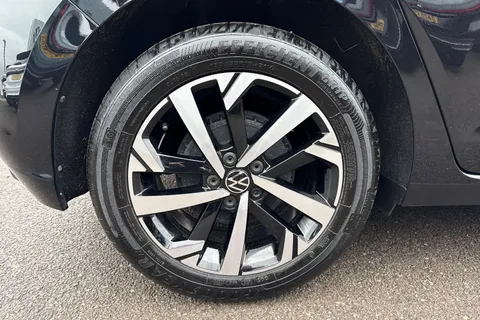 GF74XFA Volkswagen Polo 1.0 TSI Match 5dr DSG Thumbnail #25