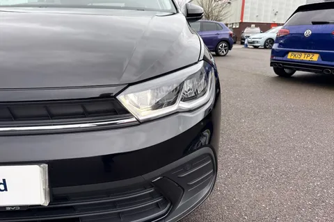 GF74XFA Volkswagen Polo 1.0 TSI Match 5dr DSG Thumbnail #30