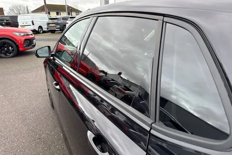 GF74XFA Volkswagen Polo 1.0 TSI Match 5dr DSG Thumbnail #32