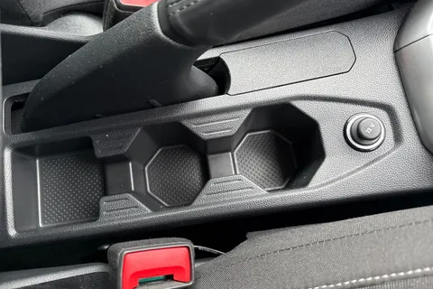 GF74XFA Volkswagen Polo 1.0 TSI Match 5dr DSG Thumbnail #39