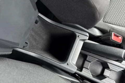 GF74XFA Volkswagen Polo 1.0 TSI Match 5dr DSG Thumbnail #40