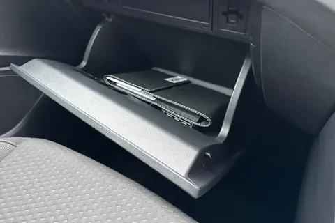 GF74XFA Volkswagen Polo 1.0 TSI Match 5dr DSG Thumbnail #41