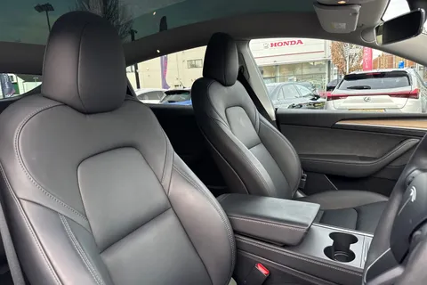 MA72RKZ Tesla Model Y (Dual Motor) Long Range Auto 4WDE 5dr Thumbnail #25