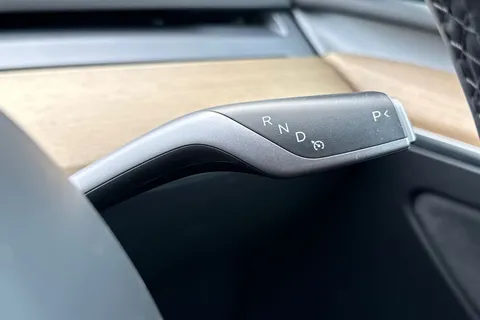 MA72RKZ Tesla Model Y (Dual Motor) Long Range Auto 4WDE 5dr Thumbnail #43