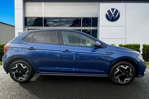 KS25MWF Volkswagen Polo 1.0 TSI 115 R-Line 5dr DSG **HEATED SEATS** Thumbnail #4