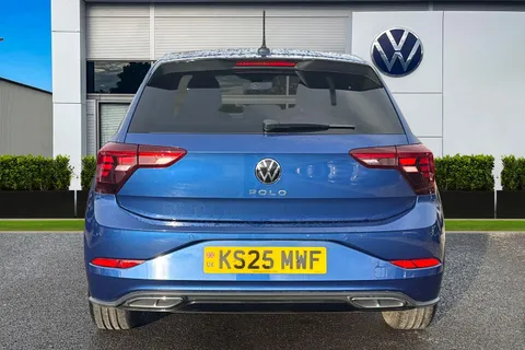 KS25MWF Volkswagen Polo 1.0 TSI 115 R-Line 5dr DSG **HEATED SEATS** Thumbnail #5