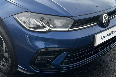 KS25MWF Volkswagen Polo 1.0 TSI 115 R-Line 5dr DSG **HEATED SEATS** Thumbnail #9