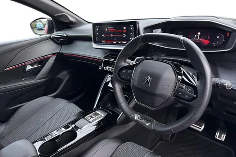 DF72OGD PEUGEOT 208 1.2 PureTech GT EAT Euro 6 (s/s) 5dr Thumbnail #15