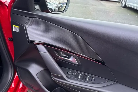 DF72OGD PEUGEOT 208 1.2 PureTech GT EAT Euro 6 (s/s) 5dr Thumbnail #22