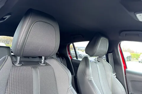 DF72OGD PEUGEOT 208 1.2 PureTech GT EAT Euro 6 (s/s) 5dr Thumbnail #25