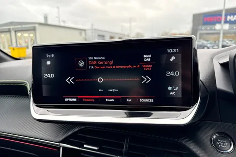 DF72OGD PEUGEOT 208 1.2 PureTech GT EAT Euro 6 (s/s) 5dr Thumbnail #46