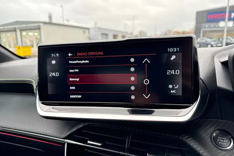 DF72OGD PEUGEOT 208 1.2 PureTech GT EAT Euro 6 (s/s) 5dr Thumbnail #47