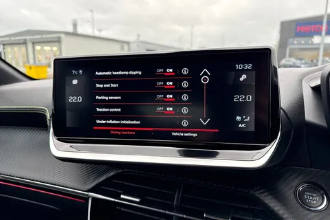 DF72OGD PEUGEOT 208 1.2 PureTech GT EAT Euro 6 (s/s) 5dr Thumbnail #53