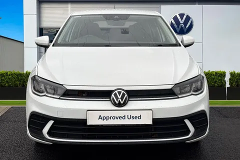 6 of 42 for VOLKSWAGEN POLO 1.0 TSI Life 5dr DSG
