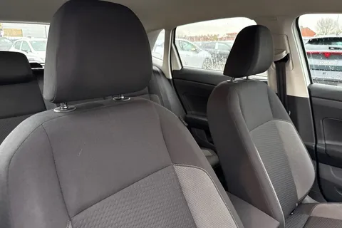 24 of 42 for VOLKSWAGEN POLO 1.0 TSI Life 5dr DSG