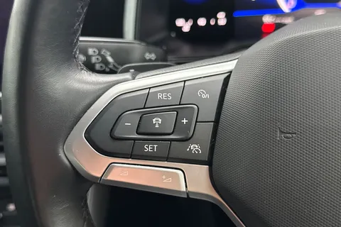 29 of 42 for VOLKSWAGEN POLO 1.0 TSI Life 5dr DSG