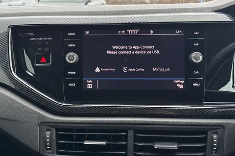 35 of 42 for VOLKSWAGEN POLO 1.0 TSI Life 5dr DSG