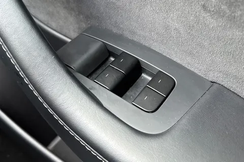 AK70VWA Tesla Model 3 (Dual Motor) Long Range Auto 4WDE 4dr Thumbnail #40