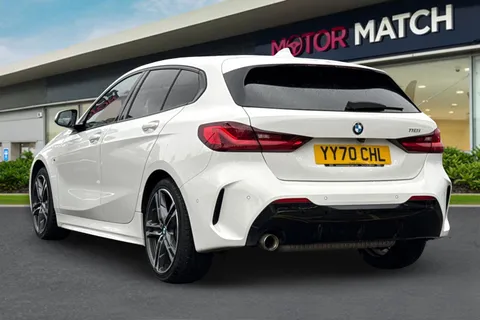 YY70CHL BMW 1 Series 1.5 118i M Sport Euro 6 (s/s) 5dr Thumbnail #2