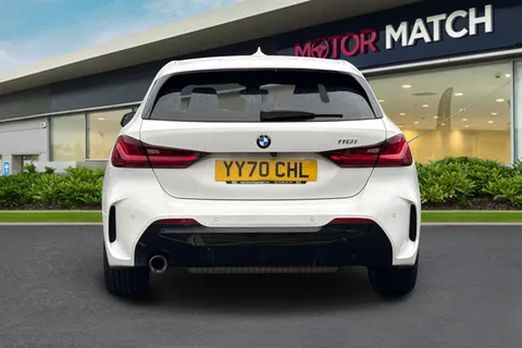 YY70CHL BMW 1 Series 1.5 118i M Sport Euro 6 (s/s) 5dr Thumbnail #4