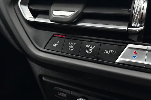 YY70CHL BMW 1 Series 1.5 118i M Sport Euro 6 (s/s) 5dr Thumbnail #38