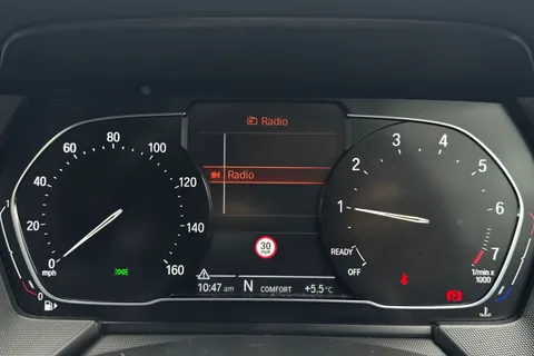 YY70CHL BMW 1 Series 1.5 118i M Sport Euro 6 (s/s) 5dr Thumbnail #46