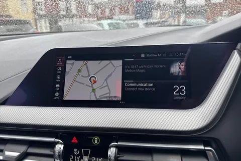 YY70CHL BMW 1 Series 1.5 118i M Sport Euro 6 (s/s) 5dr Thumbnail #48