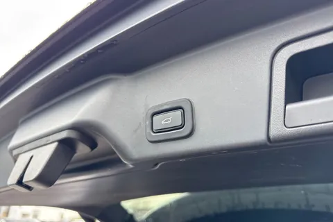 27 of 60 for Land Rover Range Rover Evoque 2.0 D165 MHEV SE Auto 4WD Euro 6 (s/s) 5dr