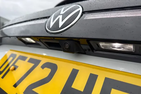 DF72HFZ Volkswagen T-Cross 1.0 TSI 110 R-Line 5dr DSG ⭐Winter Pack, Rear Camera, Keyless Entry⭐ Thumbnail #28