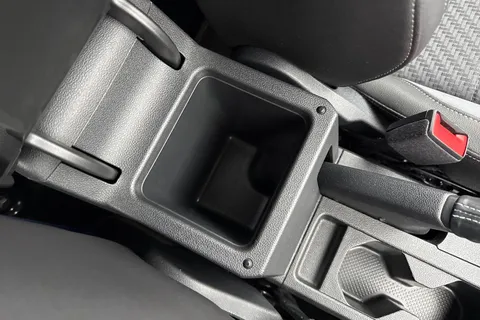 DF72HFZ Volkswagen T-Cross 1.0 TSI 110 R-Line 5dr DSG ⭐Winter Pack, Rear Camera, Keyless Entry⭐ Thumbnail #43