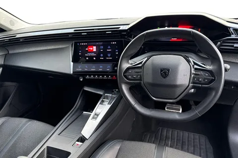 MM22WWG PEUGEOT 308 1.2 PureTech Allure Premium EAT Euro 6 (s/s) 5dr Thumbnail #18