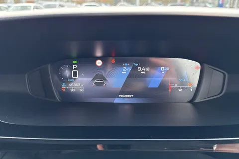 MM22WWG PEUGEOT 308 1.2 PureTech Allure Premium EAT Euro 6 (s/s) 5dr Thumbnail #38