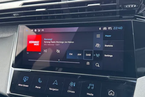 MM22WWG PEUGEOT 308 1.2 PureTech Allure Premium EAT Euro 6 (s/s) 5dr Thumbnail #43