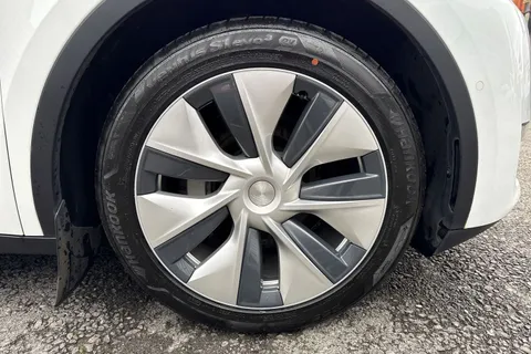 AF72TZA Tesla Model Y (Dual Motor) Long Range Auto 4WDE 5dr Thumbnail #11