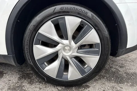 AF72TZA Tesla Model Y (Dual Motor) Long Range Auto 4WDE 5dr Thumbnail #12