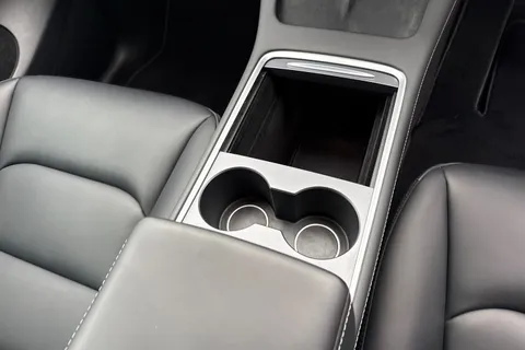 AF72TZA Tesla Model Y (Dual Motor) Long Range Auto 4WDE 5dr Thumbnail #24