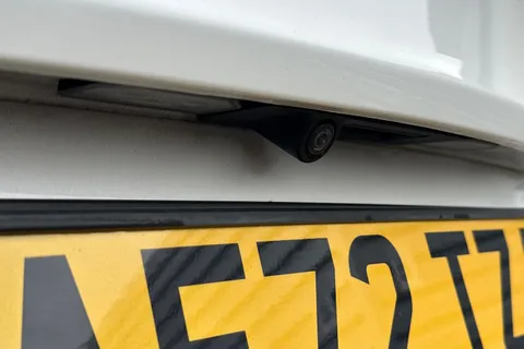 AF72TZA Tesla Model Y (Dual Motor) Long Range Auto 4WDE 5dr Thumbnail #33