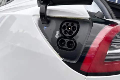 AF72TZA Tesla Model Y (Dual Motor) Long Range Auto 4WDE 5dr Thumbnail #36