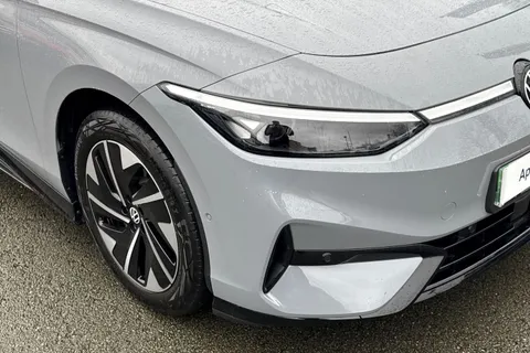 KT25RLZ Volkswagen Id.7 210kW Match Pro S Plus 86kWh 5dr Auto Heat Pump |  Massage Seats Thumbnail #10