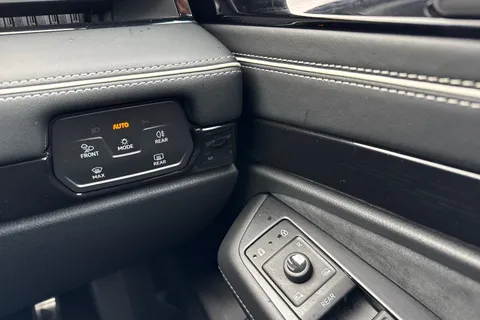 KT25RLZ Volkswagen Id.7 210kW Match Pro S Plus 86kWh 5dr Auto Heat Pump |  Massage Seats Thumbnail #26