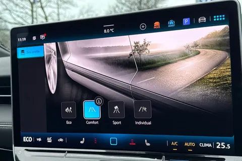 KT25RLZ Volkswagen Id.7 210kW Match Pro S Plus 86kWh 5dr Auto Heat Pump |  Massage Seats Thumbnail #31