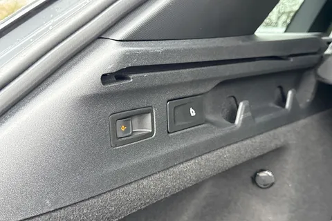 KT25RLZ Volkswagen Id.7 210kW Match Pro S Plus 86kWh 5dr Auto Heat Pump |  Massage Seats Thumbnail #46