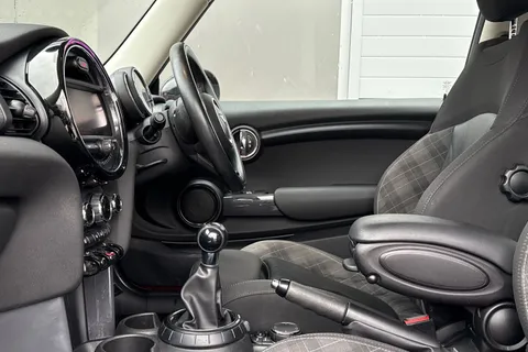 LM16KKX Mini Hatch 1.5 Cooper 3dr Thumbnail #33