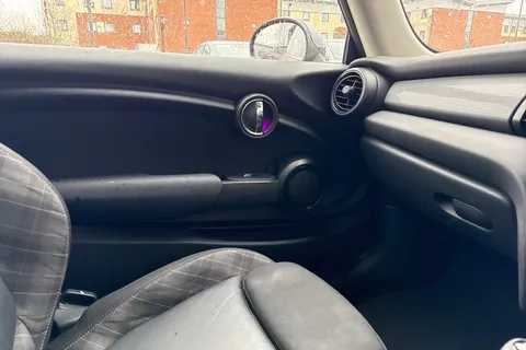 LM16KKX Mini Hatch 1.5 Cooper 3dr Thumbnail #60