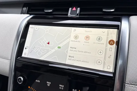 12 of 51 for Land Rover Discovery Sport 1.5 P300e 12.2kWh Urban Edition SUV 5dr Petrol Plug-in Hybrid Auto 4WD Euro 6 (s/s) (309 ps)