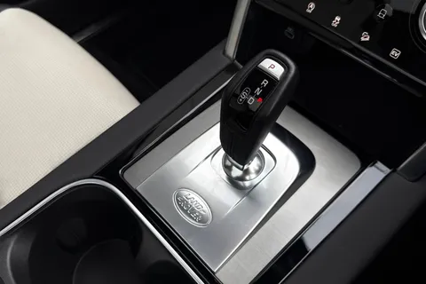 14 of 51 for Land Rover Discovery Sport 1.5 P300e 12.2kWh Urban Edition SUV 5dr Petrol Plug-in Hybrid Auto 4WD Euro 6 (s/s) (309 ps)