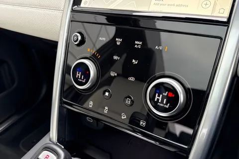 23 of 51 for Land Rover Discovery Sport 1.5 P300e 12.2kWh Urban Edition SUV 5dr Petrol Plug-in Hybrid Auto 4WD Euro 6 (s/s) (309 ps)