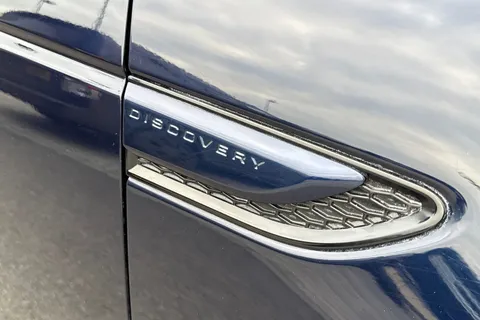 32 of 51 for Land Rover Discovery Sport 1.5 P300e 12.2kWh Urban Edition SUV 5dr Petrol Plug-in Hybrid Auto 4WD Euro 6 (s/s) (309 ps)