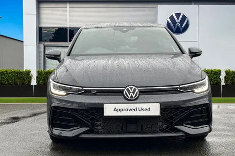 DC25UTX Volkswagen Golf 1.5 TSI 150 R-Line 5dr | Adaptive Cruise Control | Sat Nav Thumbnail #7