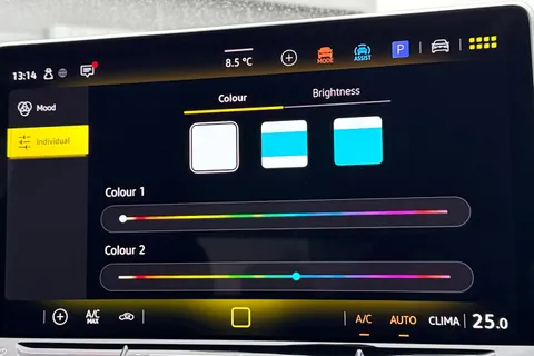 DC25UTX Volkswagen Golf 1.5 TSI 150 R-Line 5dr | Adaptive Cruise Control | Sat Nav Thumbnail #33